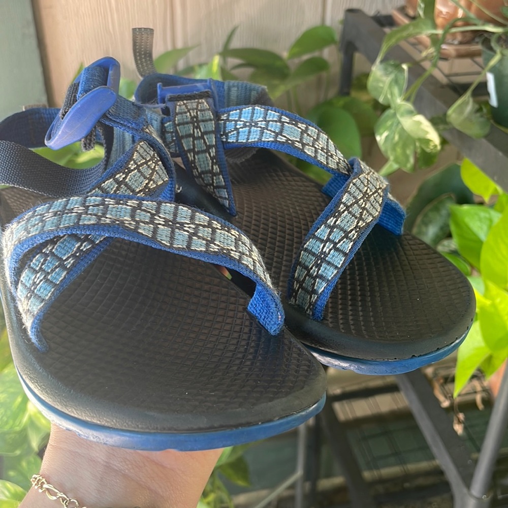 Blue chacos boy sandals size 13 gentle used